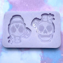 Load image into Gallery viewer, Skull Suncream Earring/ Cab Mould, 3mm Thick
